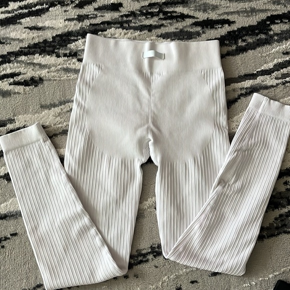 Bo+Tee, XS top, XS, bottoms, XS short sleeve top, white - Picture 5 of 5
